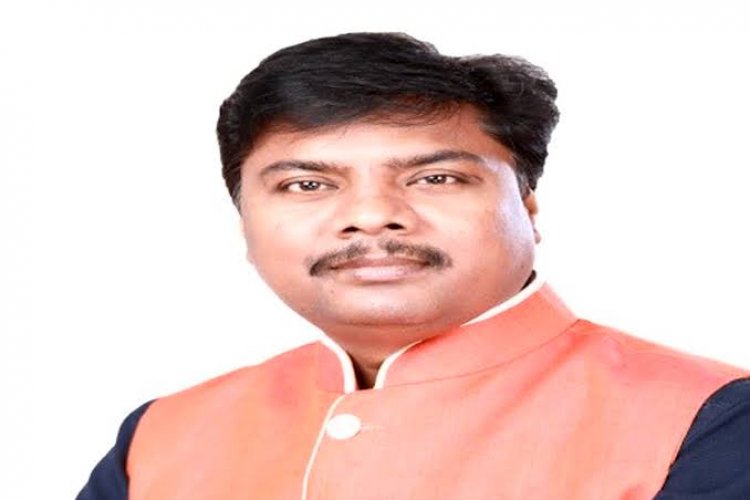 बारिश के समय में राहत कार्यों में तेजी लाने वनमंत्री केदार कश्यप ने जिला कलेक्टरों को दिया निर्देश : बारिश में लोगों को न हो किसी प्रकार की कोई भी परेशानी
