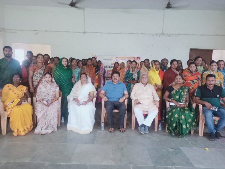 *पूर्व प्रदेश संगठन महामंत्री रामप्रताप सिंह एवं पूर्व प्रदेश महामंत्री भाजपा कृष्ण कुमार राय ने बूथ पर पहुँच कर बनायें सैंकड़ो सदस्य, कहा - भाजपा सदस्यता अभियान को सर्वोच्च प्राथमिकता में लेकर कार्य करें कार्यकर्ता*
