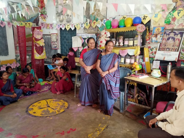 आंगनबाड़ी केंद्र तारकेला, मकरचुआ, बागबहार एवं कोडारपारा में वजन त्यौहार का  तहसीलदार ने किया निरीक्षण : बच्चों की उपस्थिति एवं पंजियों के संधारण की स्थिति का किया अवलोकन