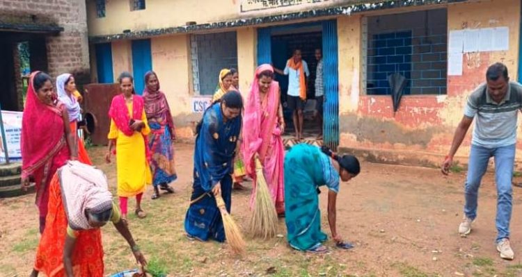 स्वच्छता ही सेवा अभियान के तहत जनभागीदारी से लोगों को किया जा रहा जागरूक : कण्डोरा में स्वच्छता शिविर आयोजित कर 146 लोगों को किया गया स्वास्थ्य परीक्षण
