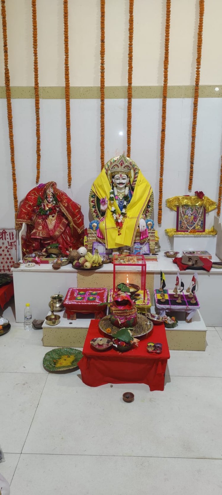 श्री चित्रगुप्त दुर्गा मंदिर में हो रहा नवरात्र के अवसर पर विशेष पूजा और गरबा का आयोजन,चित्रांश समाज के द्वारा किया जा रहा भव्य कार्यक्रम का आयोजन