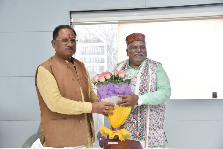मुख्यमंत्री श्री विष्णु देव साय से बिहार के वन एवं सहकारिता मंत्री डॉ प्रेम कुमार ने की सौजन्य मुलाकात