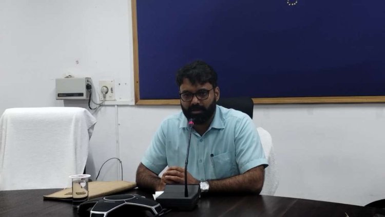 नवपदस्थ कलेक्टर रोहित व्यास ने पत्रकार वार्ता को आयोजित कर किया अपना मंसूबा साफ,कहा जिले के विकास में तेजी से होगा कार्य,नगरीय और ग्रामीण क्षेत्रों का करेंगे सतत दौरा