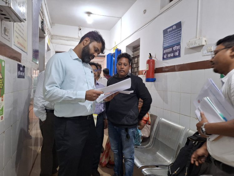 पदभार ग्रहण करते ही एक्शन मोड में नजर आये कलेक्टर रोहित व्यास : जिला चिकित्सालय का आकस्मिक निरीक्षण कर नदारद डाक्टरों और कर्मचारियों को शो काज नोटिस जारी करने दिया निर्देश