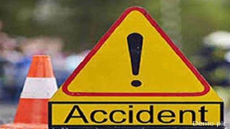 CG Road Accident : स्कॉर्पियो वाहन अनियंत्रित होकर तालाब में डूबी...8 लोगों की मौत...पढ़ें पूरी खबर