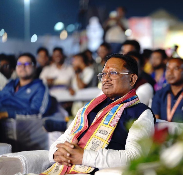 राज्योत्सव में रंगारंग सांस्कृतिक कार्यक्रमों की प्रस्तुति ने बांधा समां