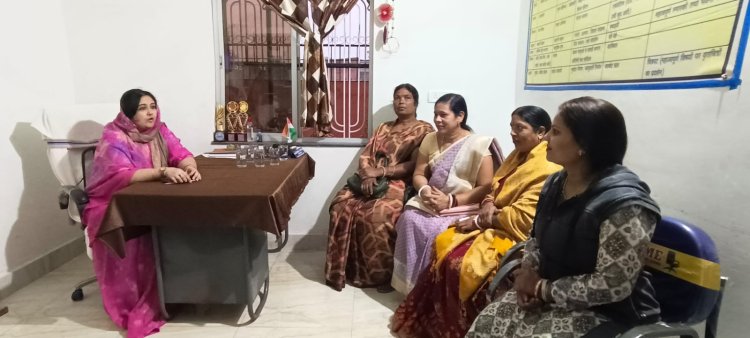 बालिका गृह की सुरक्षा में लापरवाही पर होगी कड़ी कार्रवाई: प्रियवंदा सिंह जूदेव राज्य महिला आयोग की सदस्य ने बालिका गृह का किया निरीक्षण स्वास्थ्य,आवास,भोजन,सुरक्षा व्यवस्था की बारिकी से ली जानकारी