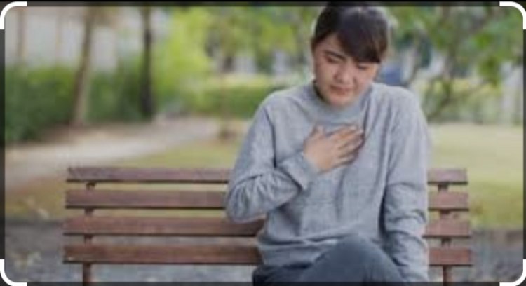 Health Tips : सीने में जलन दे सकता है फेफड़ों के कैंसर का संकेत...समय रहते हो जाएं सतर्क...जाने पूरी जानकारी