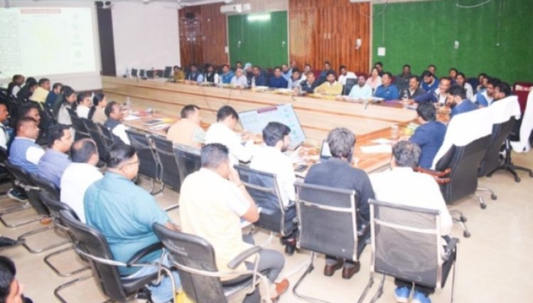 Jashpur News : जल एवं प्राकृतिक संसाधन संरक्षण कार्य शाला में अधिकारियों ने सीखे जल संरक्षण और संवर्धन के तरीके...पढ़ें पूरी खबर