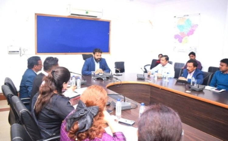 Jashpur News : जल एवं प्राकृतिक संसाधन संरक्षण कार्य शाला में अधिकारियों ने सीखे जल संरक्षण और संवर्धन के तरीके...पढ़ें पूरी खबर