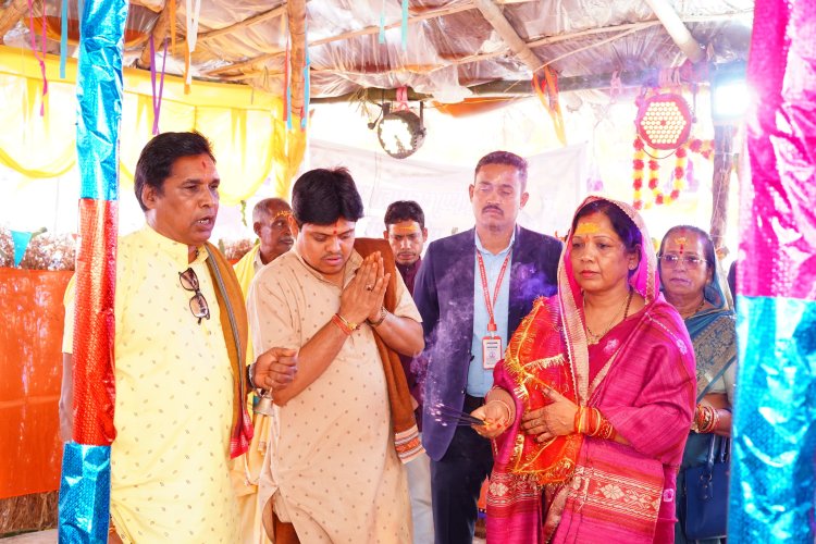 मुख्यमंत्री श्री विष्णुदेव साय की अर्धांगिनी श्रीमती कौशल्या साय श्री विष्णु महायज्ञ में शामिल हुई,  श्री विष्णु भगवान की पूजा अर्चना कर प्रदेशवासियों की सुख समृद्धि और खुशहाली की कामना की,  कुम्हार समाज द्वारा अंकिरा में आयोजित किया गया था श्री विष्णु महायज्ञ
