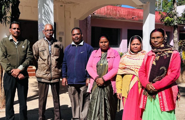 रामलला के निराले दर्शन से विद्यावती का मन हुआ निहाल, भुवनेश्वर राव एवं लक्ष्मण जायसवाल ने योजना के तहत किये अयोध्या धाम के सुखद दर्शन, रामलला दर्शन योजना से अब तक 1204 लोगों ने किये अयोध्या में रामलला के दर्शन