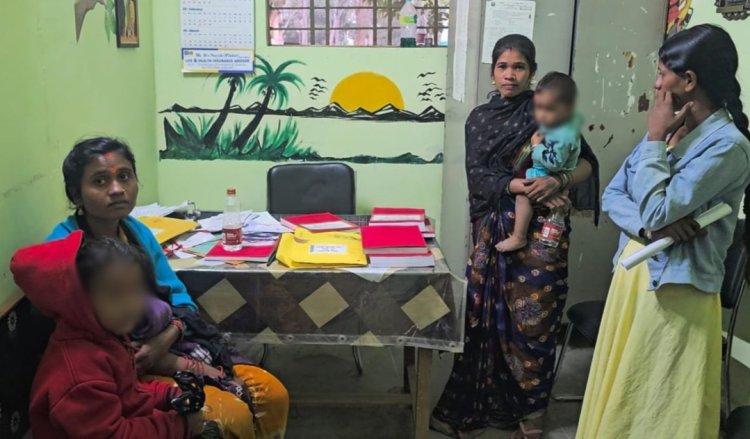 Chhattisgarh News : सहायिका भर्ती में धोखाधड़ी का पर्दाफाश करने वाली नीला यादव समेत 3 अभ्यर्थी भेजी गई जेल...उठे कई गंभीर सवाल...पढ़ें पूरी खबर