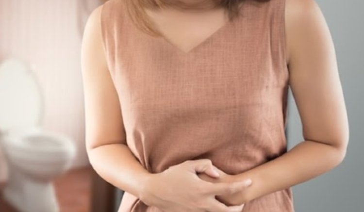 Health Tips : खूब पानी पीने के बाद भी नहीं साफ हो रहा पेट...गुनगुने पानी में ये चीज मिलाकर पिएं...सुबह निकल जाएगी पेट की सारी गंदगी...जाने पूरी जानकारी