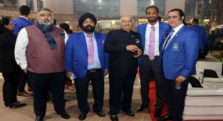 Breaking News : डेविस कप की प्रेस कॉन्फ्रेंस में शामिल हुए छत्तीसगढ़ टेनिस एसोसिएशन के महासचिव होरा...पढ़ें पूरी खबर