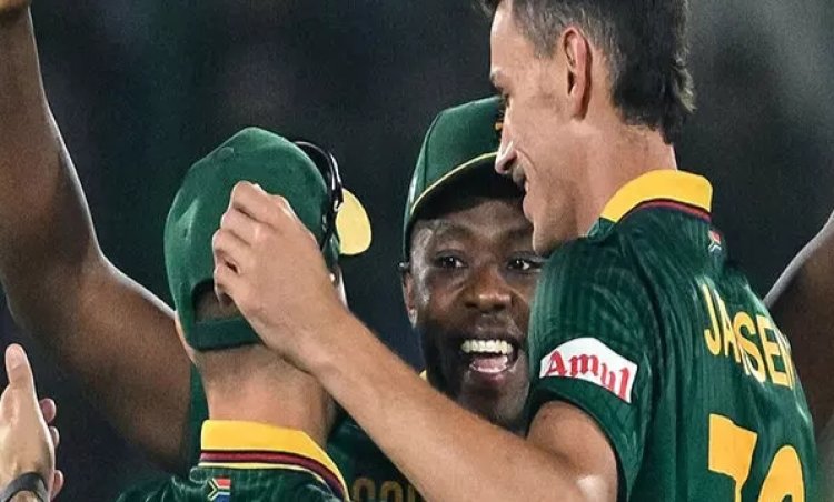 Champions Trophy 2025 : सेमीफाइनल में जगह बनाने के लिए अहम मुकाबले में दक्षिण अफ्रीका का सामना इंग्लैंड से होगा... पढ़ें पूरी खबर