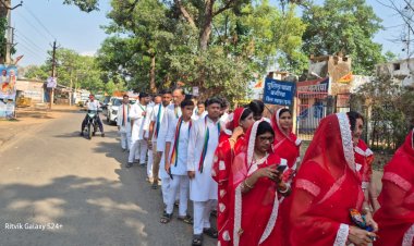 महावीर जयंती के अवसर पर बगीचा में जैन समाज ने निकाली शोभा यात्रा,भगवान महावीर के द्वारा दिए गए उपदेशो और महावीर स्वामी के जयकारे भरे नारे से गुंजायमान हुआ बगीचा