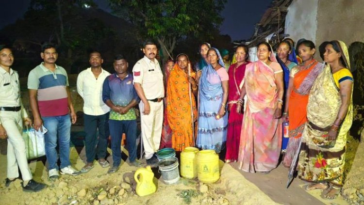 CG Crime : नशे के खिलाफ बड़ी कार्रवाई...महिला समूह की जागरूकता ने कच्ची शराब पकड़वाई...पढ़ें पूरी खबर