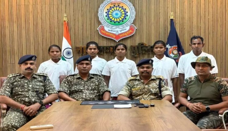 बड़ी खबर : सुरक्षा बलों को नक्सल विरोधी अभियान में मिली बड़ी सफलता...नारायणपुर में 5 नक्सलियों ने किया आत्मसमर्पण...पढ़ें पूरी खबर