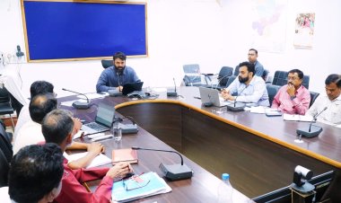 नगरीय निकायों को दुकान किराया ना पटाने वालों पर हो सख्त कार्रवाई- कलेक्टर रोहित व्यास