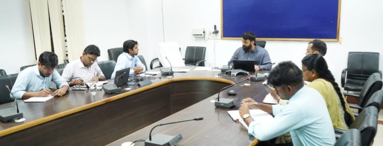 स्थानांतरित कर्मचारी के नवीन पदस्थापना में जॉइन ना करने पर होगी कार्रवाई- कलेक्टर