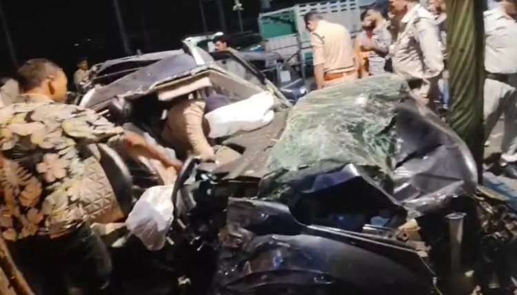 मचा कोहराम.! चार दोस्त खाना खाने गए थे ढाबा..कार पेड़ से टकराई..3 की मौत..पढ़ें पूरी खबर