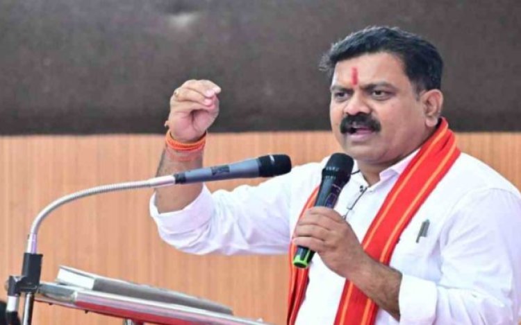 CG Big News : 'माओवादियों ने खुद को आदिवासियों का हितैषी बताया पर उन्हीं का खून बहाया, हजारों निर्दोष मारे गए, अब बदल रहा बस्तर- डिप्टी सीएम विजय शर्मा