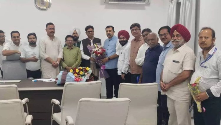 CG News : कैट टीम ने की वित्तमंत्री ओपी चौधरी से मुलाकात..पढ़ें पूरी खबर