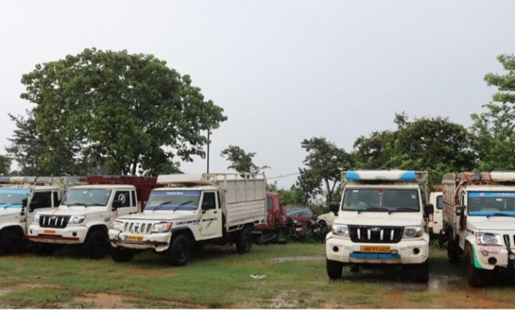 Jashpur News : ऑपरेशन शंखनाद.! मवेशी तस्करों के वाहनों को कलेक्टर ने दिया राजसात का आदेश..अबतक 46 वाहन जप्त..पढ़ें पूरी खबर