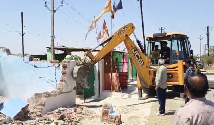 CG Breaking : 150 मकान और दुकानों को तोड़ेगा नगर निगम का अतिक्रमण दस्ता..आज होगा बड़ा बुल्डोजर एक्शन..पढ़ें पूरी खबर