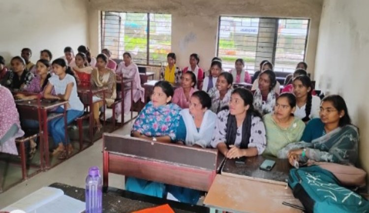 पत्थलगांव में 185 युवतियों ने दिए नवगुरूकुल में प्रवेश परीक्षा..परीक्षार्थीयों को अधिकारियों ने उनके बेहतर भविष्य के लिए शुभकामनाएं दीं..पढ़ें पूरी खबर