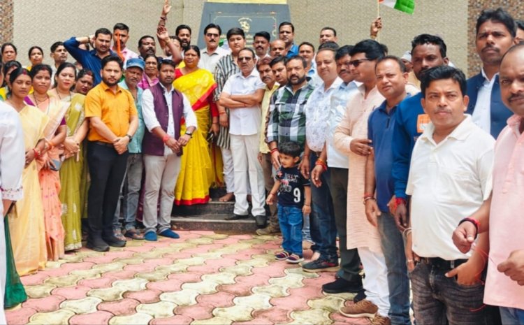 स्वर्गीय कुमार दिलीप सिंह जूदेव की पुण्यतिथि पर श्रद्धांजलि सभा मे नेताओं ने उनके योगदान को किया याद