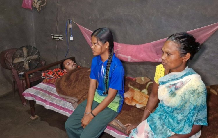 Jashpur News : 4 साल बाद जशपुर के राजमिस्त्री को मिला न्याय..कोर्ट ने दिया 13 लाख 50 हजार मुआवजा देने का आदेश..पढ़ें पूरी ख़बर