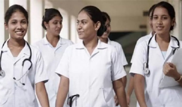 CG Big News: छत्तीसगढ़ नर्सेस रजिस्ट्रेशन काउंसिल ने सुविधाओं की कमी की वजह से दर्जनभर नर्सिंग कॉलेजों की मान्यता रोकी..अब तक प्रवेश शुरू नहीं..पढ़ें पूरी ख़बर