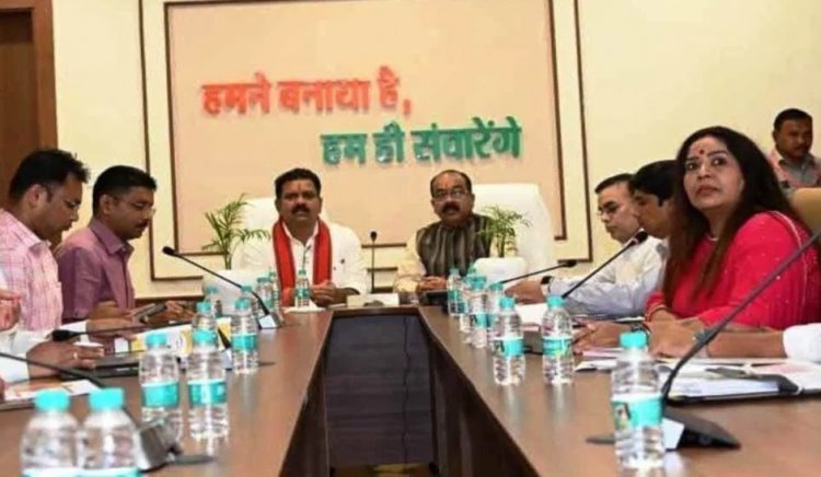CG Big News : बस्तर ओलंपिक में 40 हजार से अधिक खिलाड़ी 11 खेलों में लेंगे भाग..डिप्टी सीएम साव और शर्मा ने की तैयारियों की समीक्षा..पढ़ें पूरी ख़बर