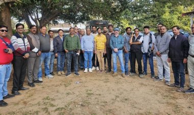 नोटिस और खंडन की राजनीति से पत्रकारों में फूटा आक्रोश,जशपुर जिले में पत्रकारों ने लिया सामूहिक निर्णय कहा अब अन्याय बर्दाश्त नहीं,गलत के खिलाफ लिखना कतई गलत नहीं