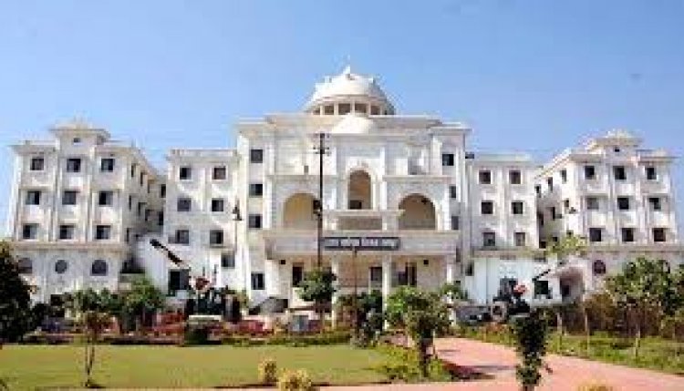 रायपुर नगर निगम स्वास्थ्य विभाग ने गंदगी एवं डस्टबीन उल्लंघन पर वसूला 37,500 रुपए जुर्माना