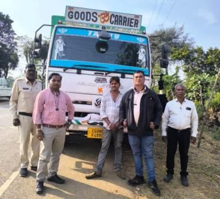 7 प्रकरणों में 12 लाख 12 हजार 720 रूपए मूल्य के 391.20 क्विंटल (978 बोरा) अवैध धान व 1 वाहन जप्त