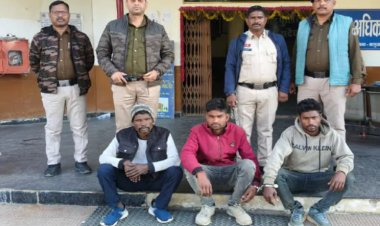 झाडफ़ूंक के बहाने पहले की 10 हजार की लूट, फिर साथी को बंधक बना मांगी 50 हजार की फिरौती, 3 गिरफ्तार