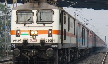 यात्रियों के लिए जरूरी खबर! प्लेटफॉर्म पर ट्रेन छूट जाए तो क्या उसी टिकट पर कर सकते हैं दूसरी यात्रा, जानें रेलवे का नये नियम