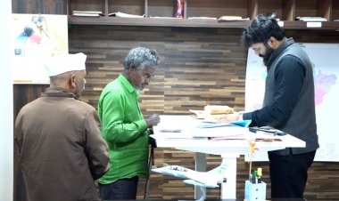 *कलेक्टर श्री रोहित व्यास ने जनदर्शन मे सुनी आमजन की समस्या*