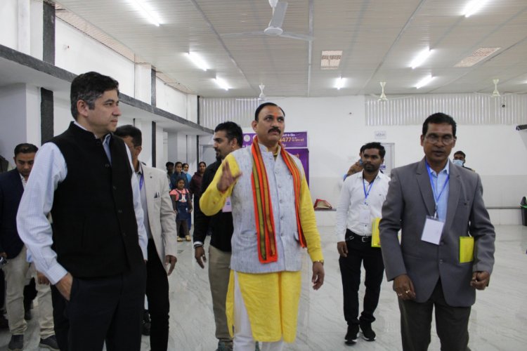 स्वास्थ्य मंत्री ने किया जिला चिकित्सालय जांजगीर-चांपा का औचक निरीक्षण, नई ओपीडी व एनआईसीयू का किया शुभारंभ