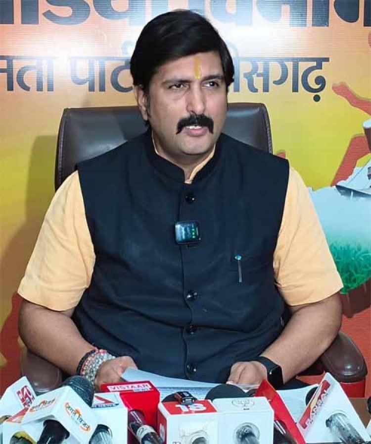 भूपेश बघेल अपने बयान के लिए माफी मांगें अन्यथा कांग्रेस नेतृत्व उन पर कार्रवाई करे : चिमनानी