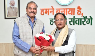 मुख्यमंत्री साय से मिले बिलासपुर संभाग के सहप्रभारी शुक्ला