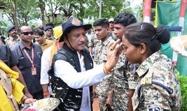 सुशासन से समृद्धि की ओर छत्तीसगढ़