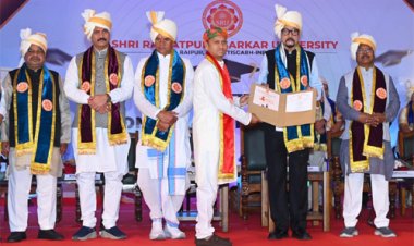 ज्ञान का उपयोग देश एवं समाज के लिए होना चाहिए : राज्यपाल डेका