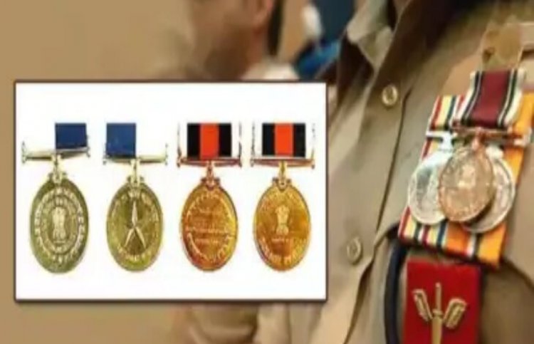 छत्तीसगढ़ के 11 पुलिस अफसर होंगे सम्मानित: ASI को प्रेसिडेंट मेडल, IG समेत 10 को मिलेगा पदक
