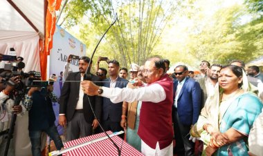 मुख्यमंत्री ने 10 रुपये की टिकट कटाकर मयाली नेचर कैंप में लिया एडवेंचर स्पोर्ट्स का आनंद