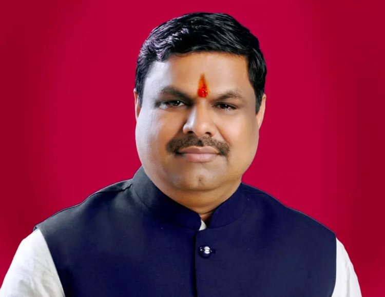 शिक्षा व्यवस्था पर विधानसभा में चर्चा, शिक्षा मंत्री बोले—नए स्कूल, डिजिटल पढ़ाई और 5000 शिक्षकों की होगी भर्ती…