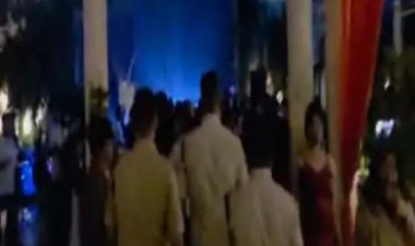 कैफेे में चल रही थी देर रात पार्टी,पुलिस के छापा में डीजे जब्त,लाइसेंस भी होगा निरस्त